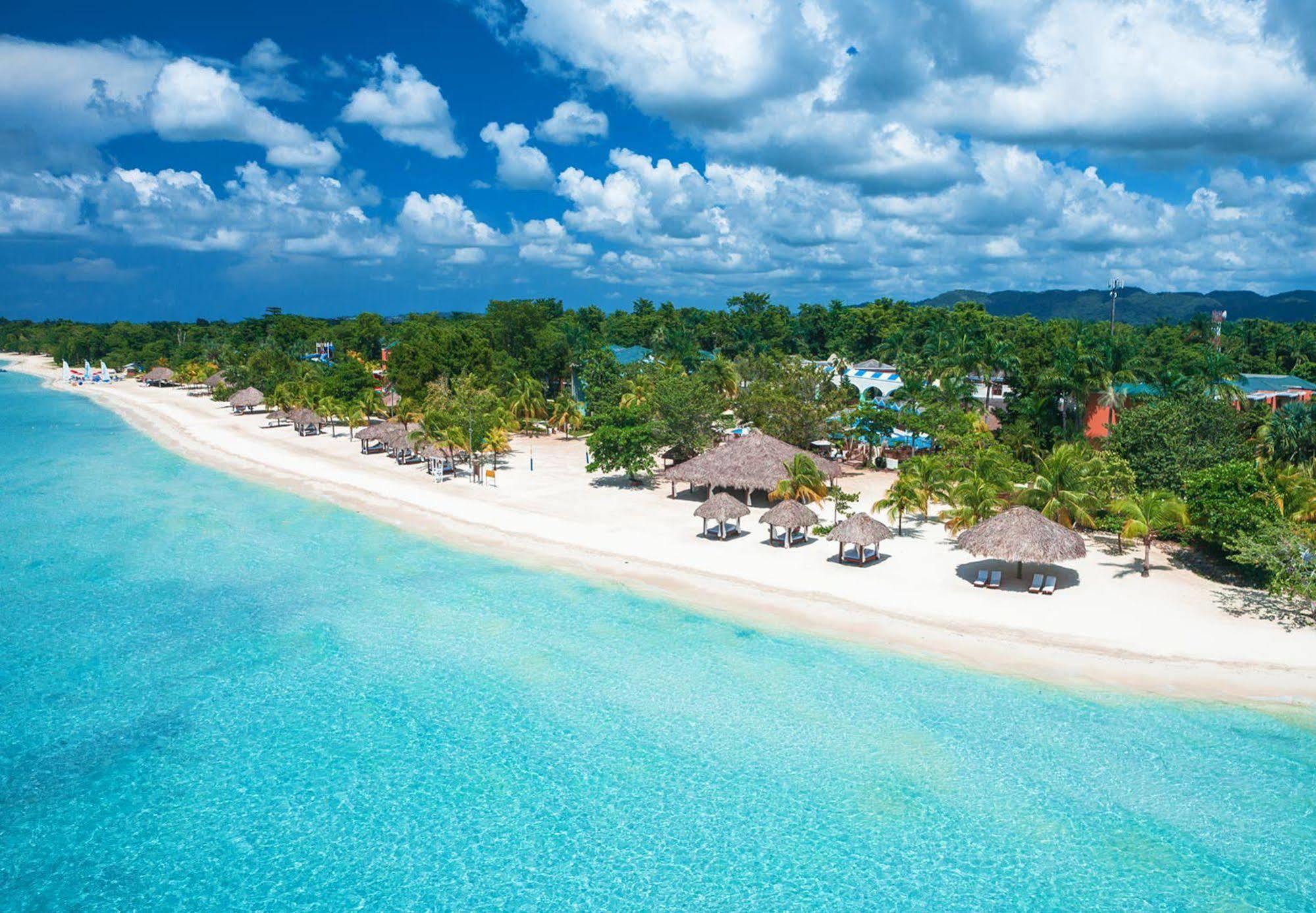 Beaches Negril Resort And Spa Exterior photo